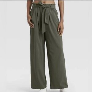 All in motion Stretch Paper Bag Woven Wide Leg Pants
